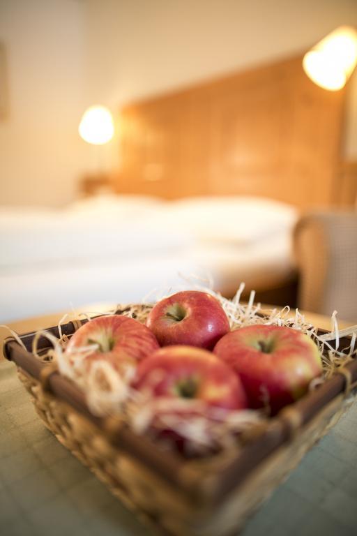 Alpenrast Tyrol Hotel Mils bei Imst Bilik gambar
